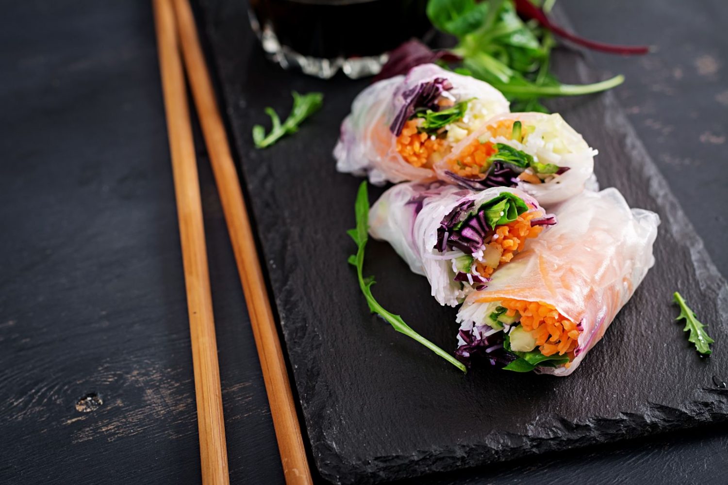 vietnamese-chicken-rice-paper-rolls-lifestyle-recipe-chicken-rice